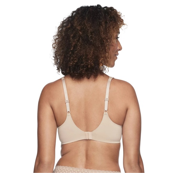 Warners Cloud 9® Medium Super Soft Wireless Lift Comfort Bra NWT - Picture 2 of 2